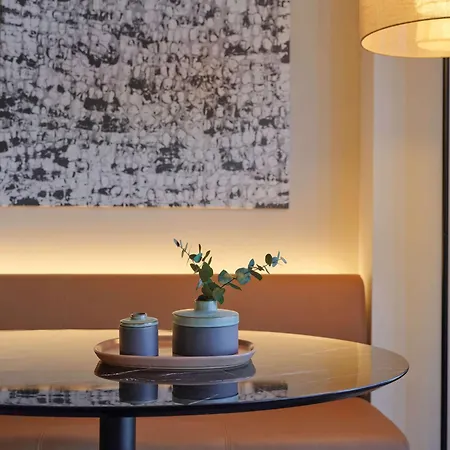 Hotel Adina Munich