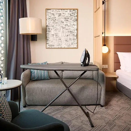 Hotel Adina 4*