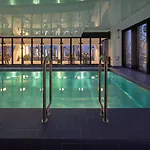 Adina Apartmanhotel