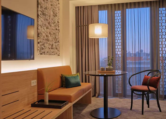 Hotel apartamentowy Adina 4*