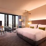 Lägenhetshotell Adina 4*