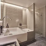Adina 4* München